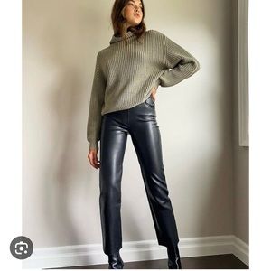 Aritzia Wilfred Melina Black Vegan Leather Pant size 4